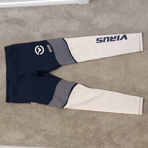 Virus leggings